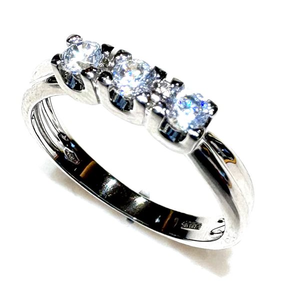 Anillo Sommer Mujer in Oro blanco Cubic Zirconia TRILOGY ZIRC PI O/Z 3.40 B - TRILOGY ZIRC PI O/Z 3.40 B